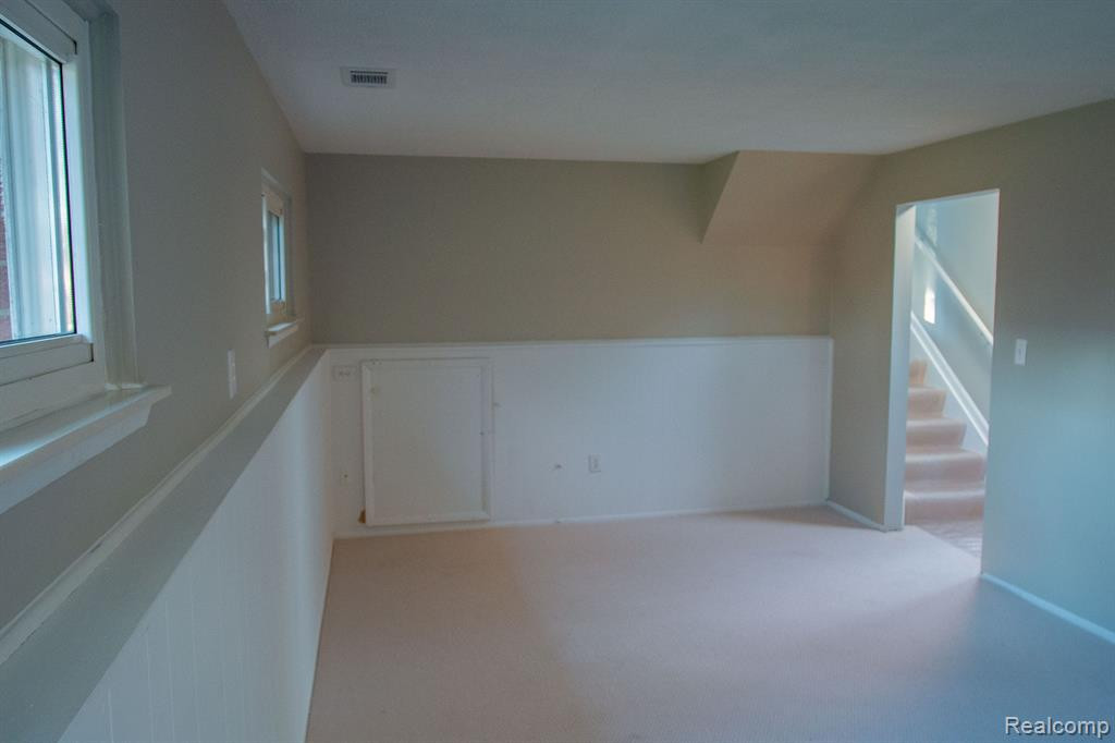 8671 PINE, Ypsilanti, MI 48198 — Photo 27