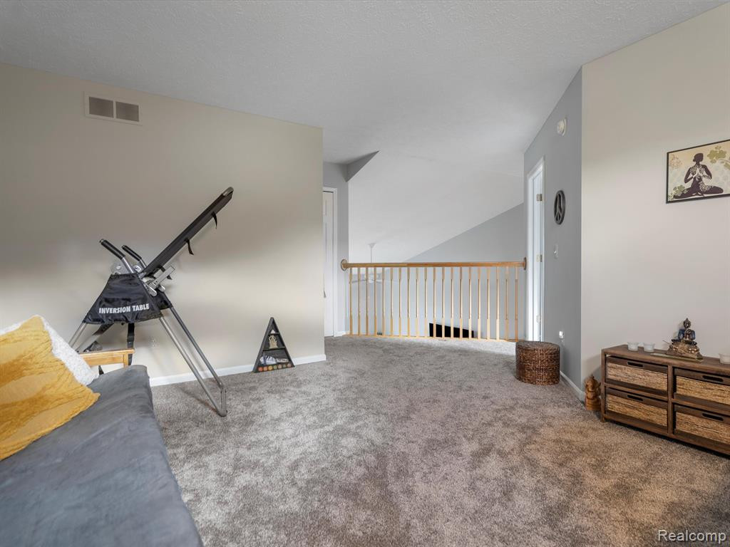 22 SEDUM, Howell, MI 48843 — Photo 15