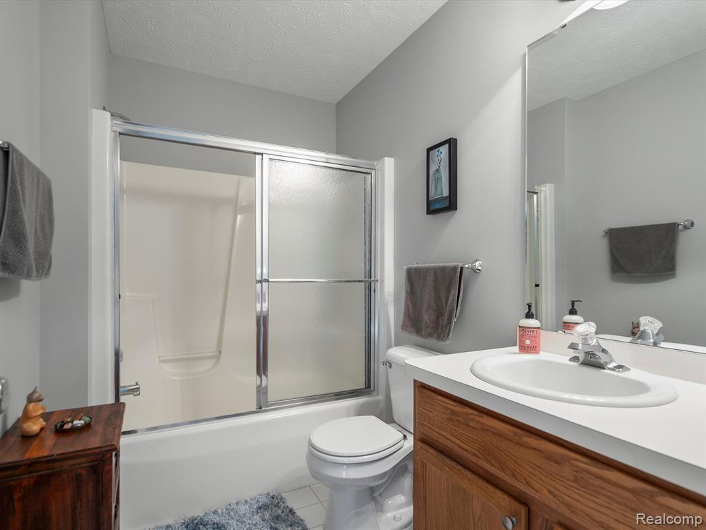 22 SEDUM, Howell, MI 48843 — Photo 16