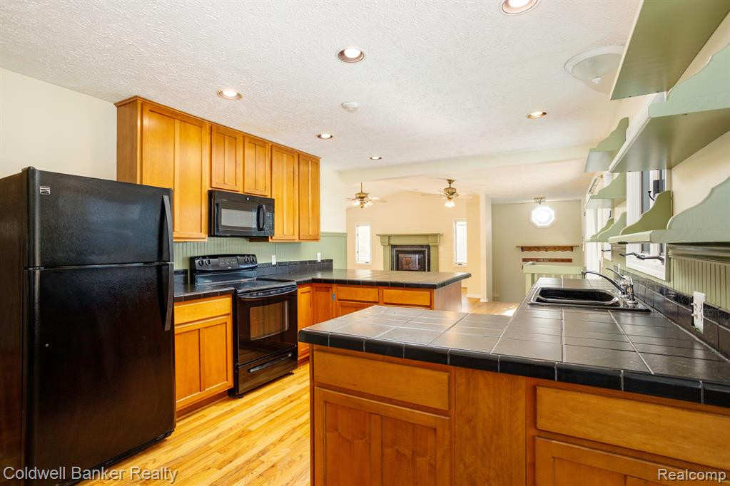19851 SMOCK, Northville, MI 48167 — Photo 15