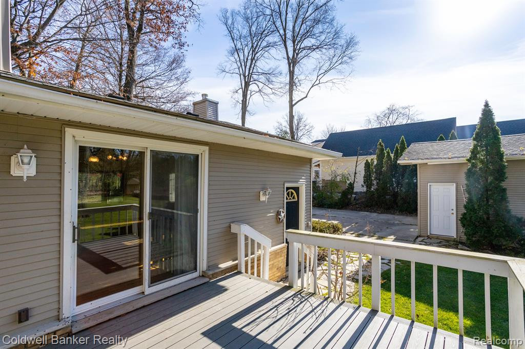 19851 SMOCK, Northville, MI 48167 — Photo 39