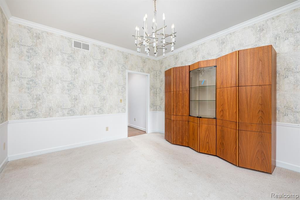 9966 ROLLING GREENS Drive, Pinckney, MI 48169 — Photo 11