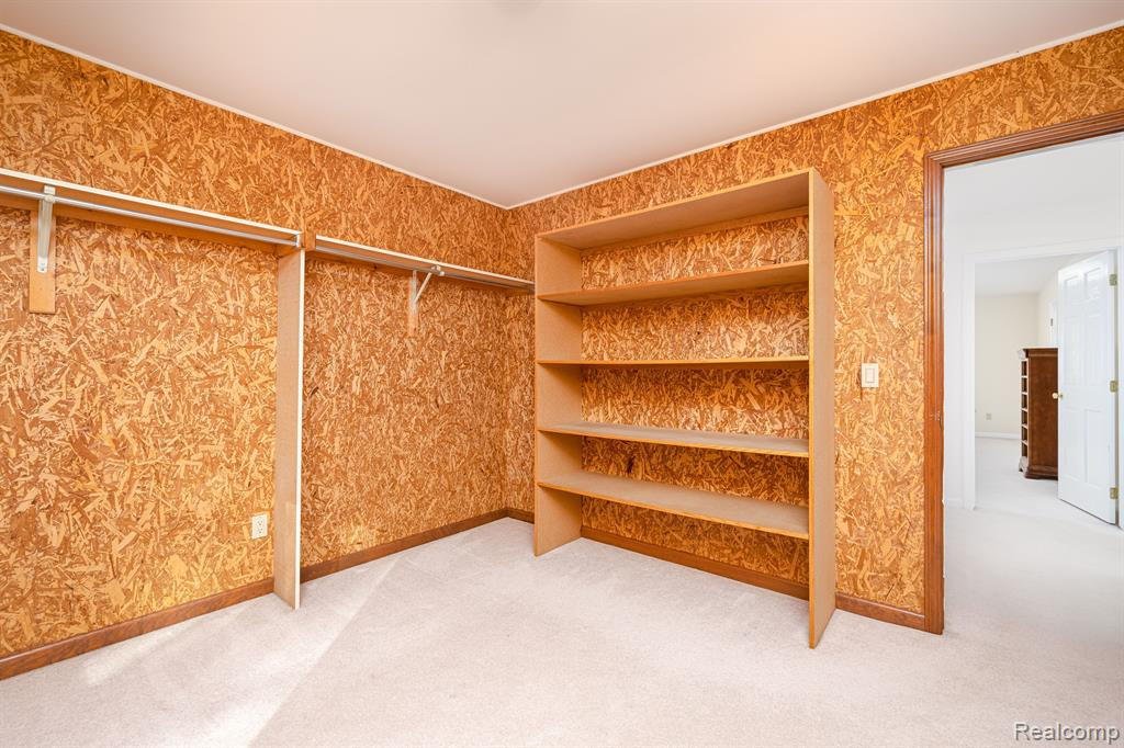 9966 ROLLING GREENS Drive, Pinckney, MI 48169 — Photo 40