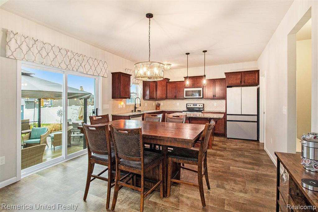 3112 IVY WOOD Circle, Howell, MI 48855 — Photo 10