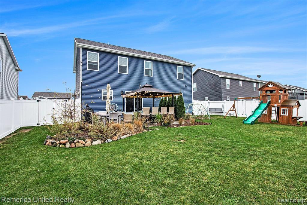 3112 IVY WOOD Circle, Howell, MI 48855 — Photo 26