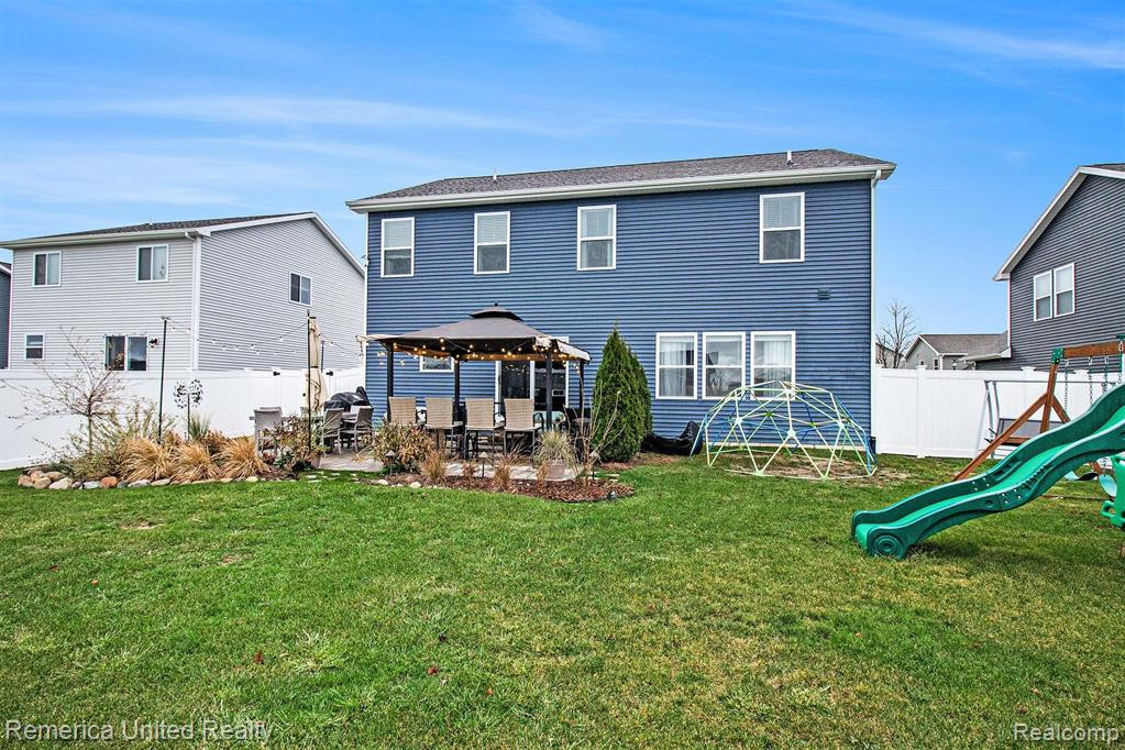 3112 IVY WOOD Circle, Howell, MI 48855 — Photo 27