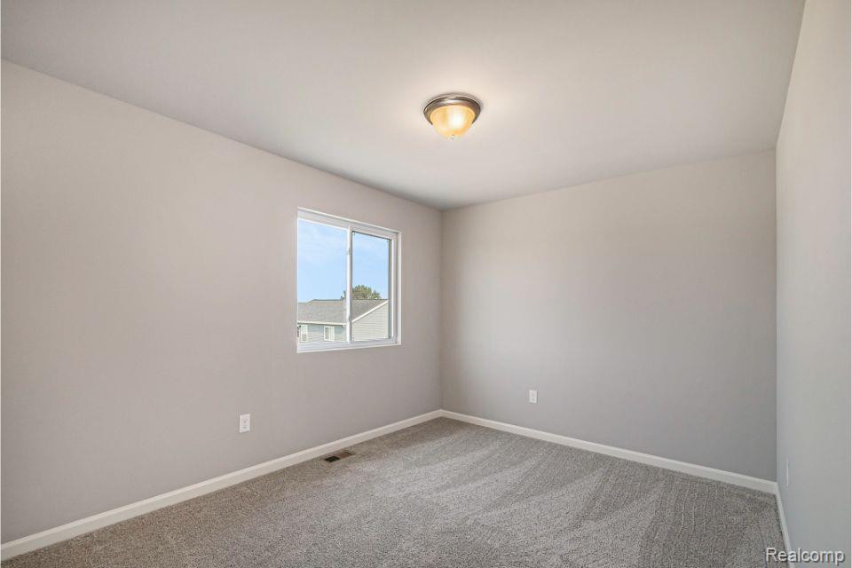 3088 IVY WOOD Circle, Howell, MI 48855 — Photo 14
