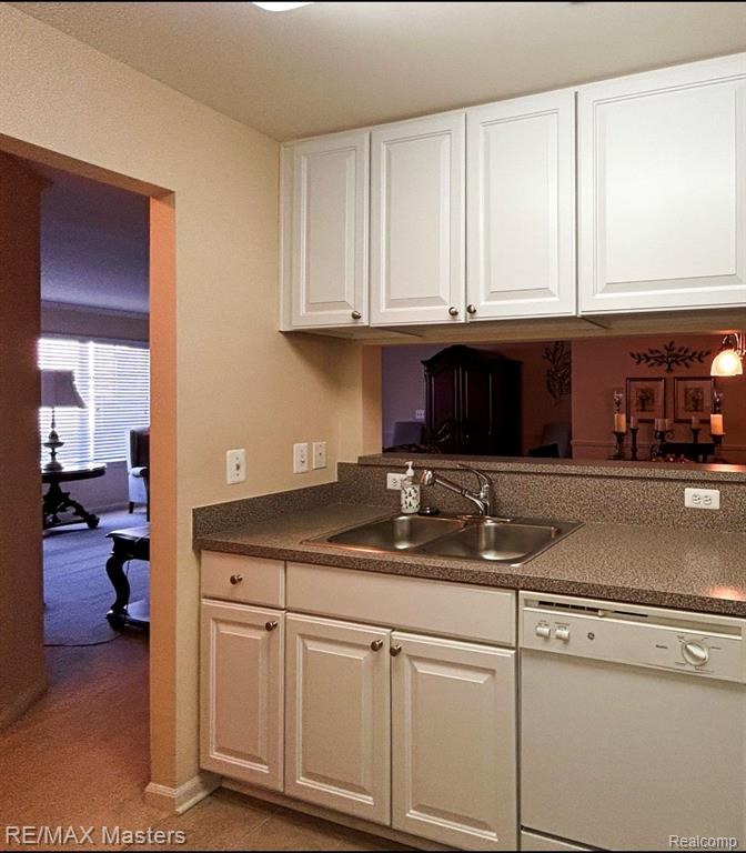 23005 Fairlane Blvd Boulevard, Woodhaven, MI 48183 — Photo 8