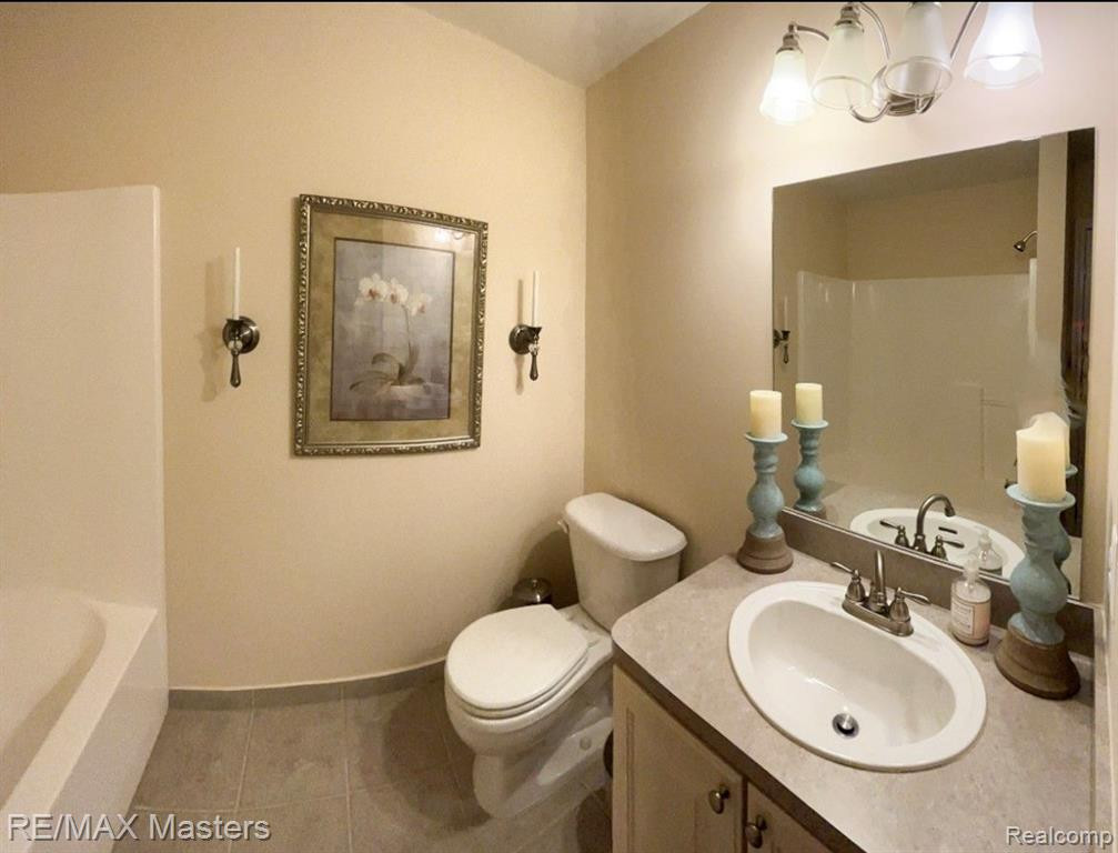 23005 Fairlane Blvd Boulevard, Woodhaven, MI 48183 — Photo 15