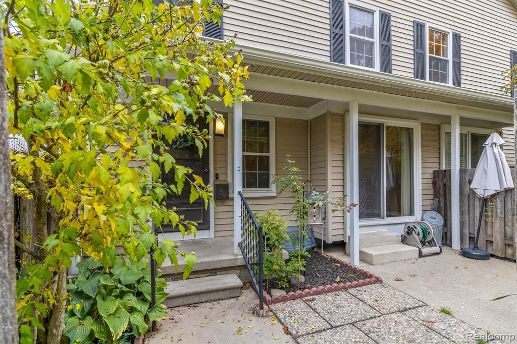 2968 ROUNDTREE Boulevard, Ypsilanti, MI 48197 — Photo 10