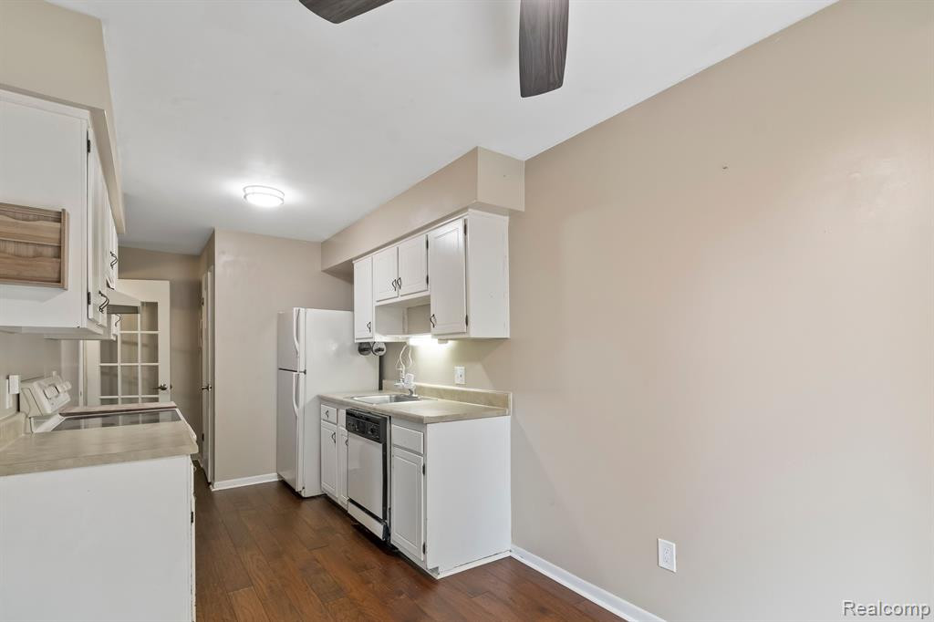 2968 ROUNDTREE Boulevard, Ypsilanti, MI 48197 — Photo 17