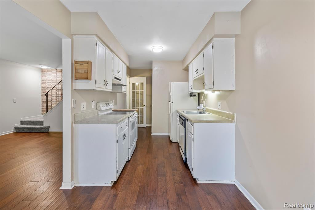 2968 ROUNDTREE Boulevard, Ypsilanti, MI 48197 — Photo 19