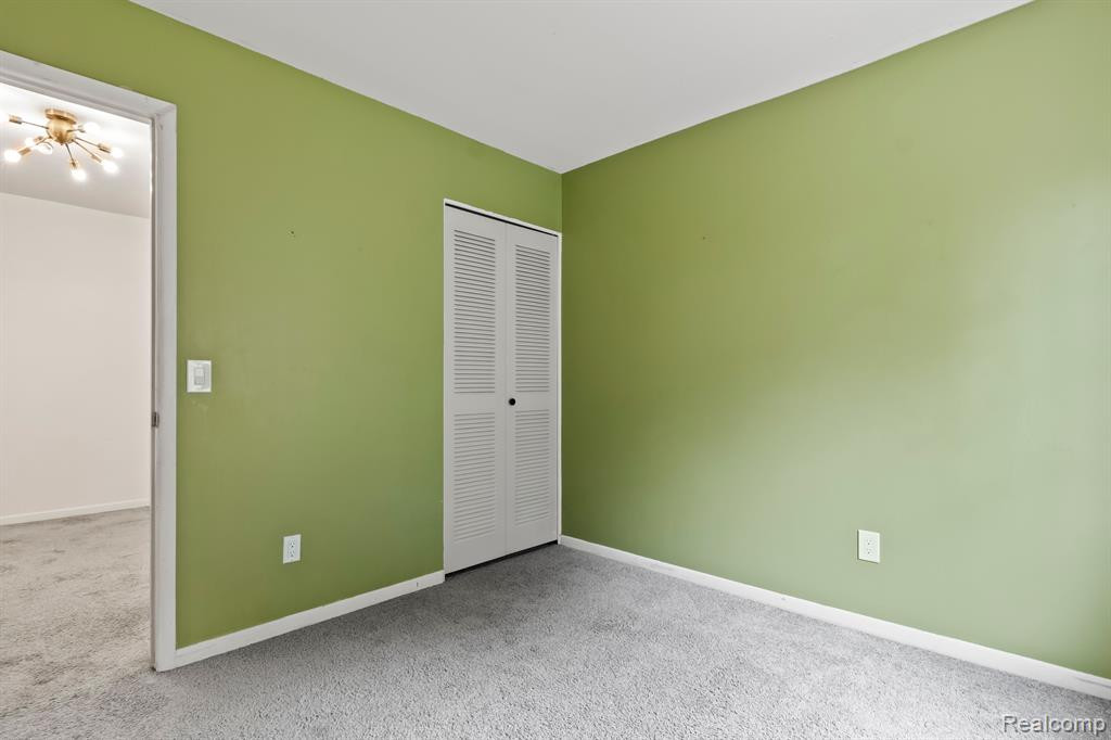 2968 ROUNDTREE Boulevard, Ypsilanti, MI 48197 — Photo 27