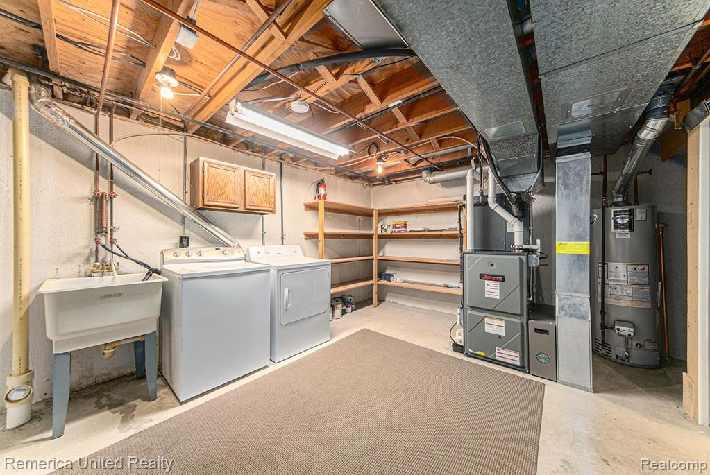 2934 WHITTIER, Ann Arbor, MI 48104 — Photo 18