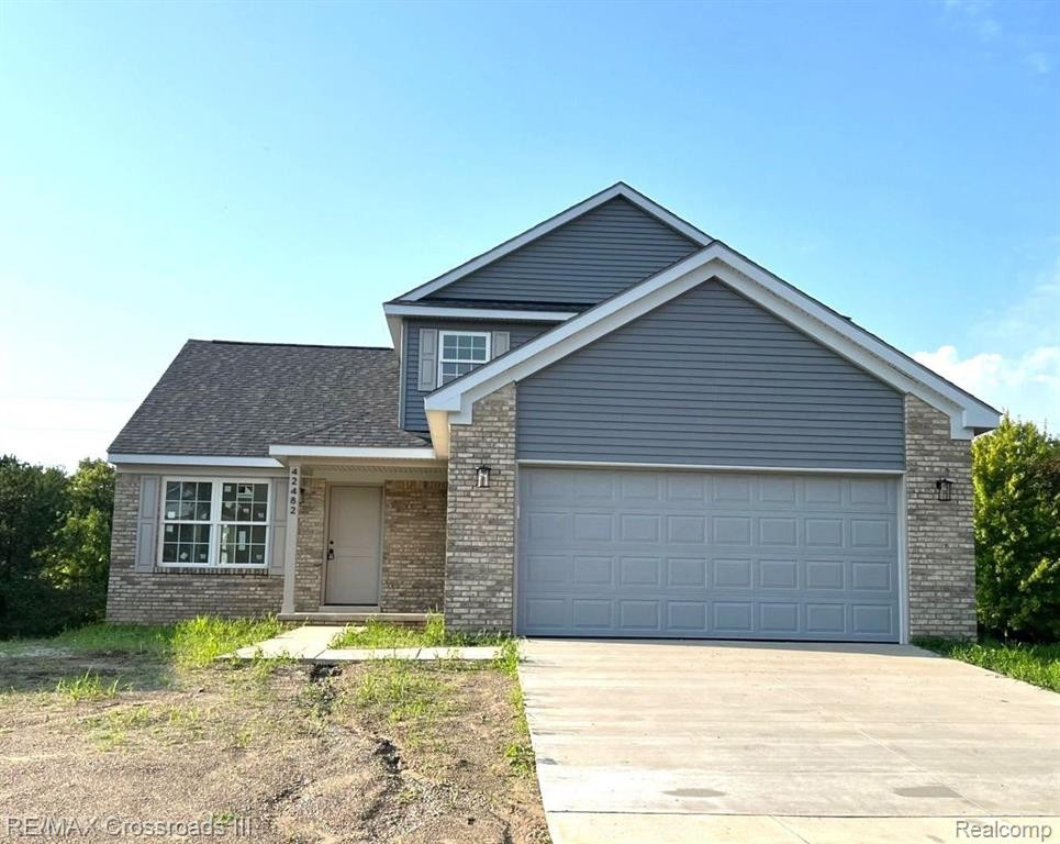 42482 N CUMBERLAND Drive, Van Buren, MI 48111 — Photo 2