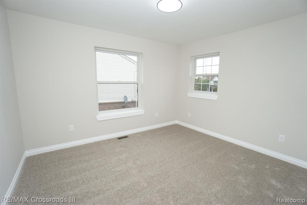 42482 N CUMBERLAND Drive, Van Buren, MI 48111 — Photo 21