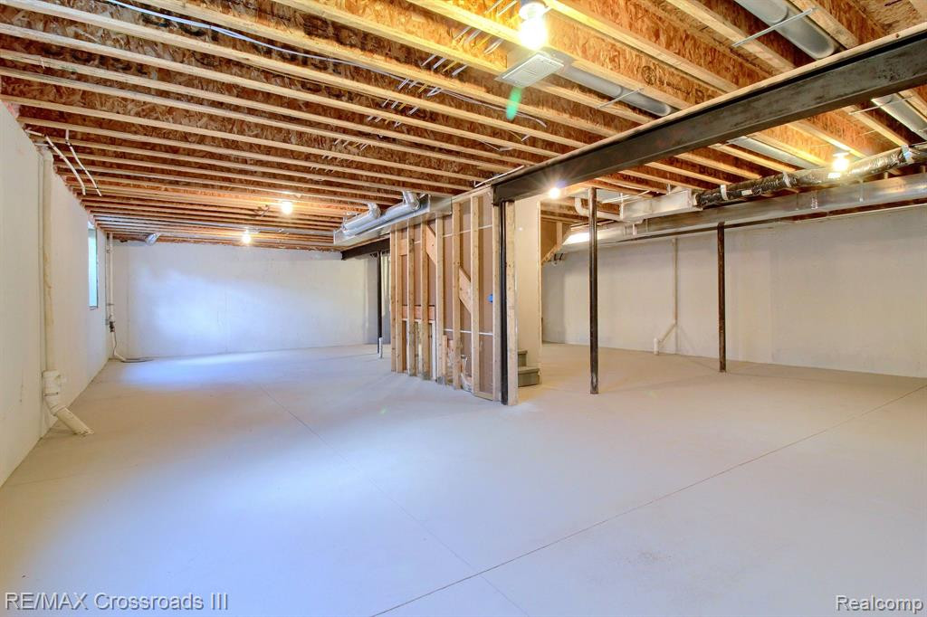 42482 N CUMBERLAND Drive, Van Buren, MI 48111 — Photo 30