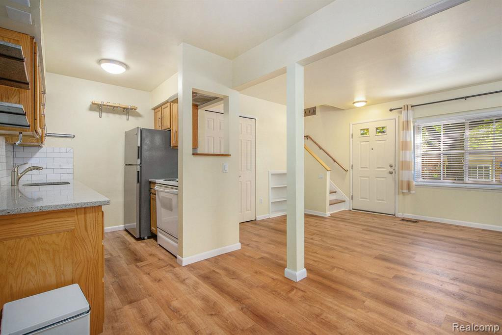 576 Kellogg Street, Ann Arbor, MI 48105 — Photo 11