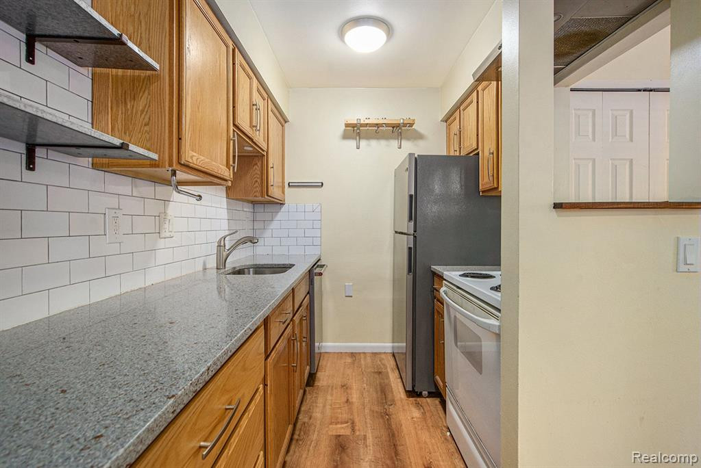 576 Kellogg Street, Ann Arbor, MI 48105 — Photo 13