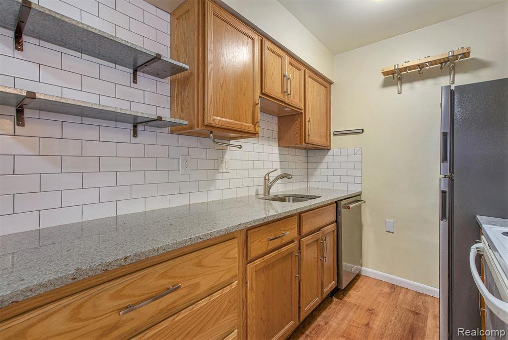 576 Kellogg Street, Ann Arbor, MI 48105 — Photo 14