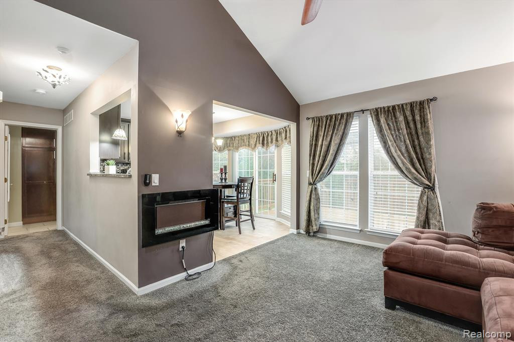 4598 HUNTERS Circle W, Canton, MI 48188 — Photo 8