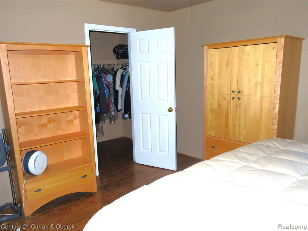 2106 Lone Wolf Lane, 135, Canton, MI 48188 — Photo 12