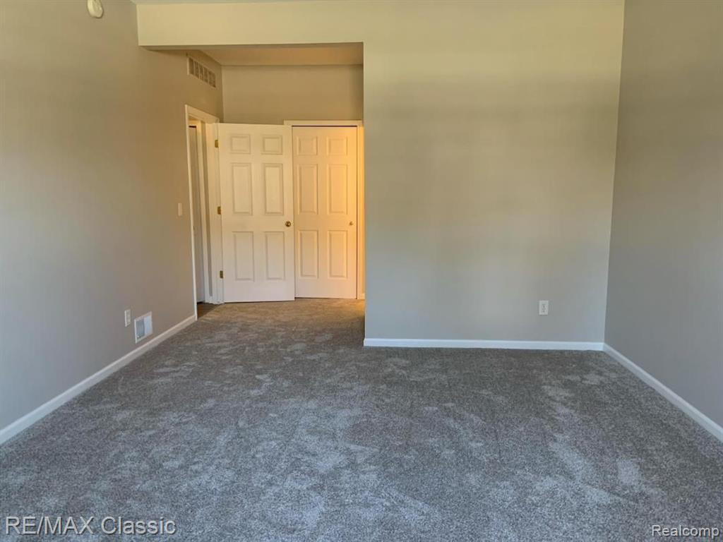 40464 GLEN EAGLE Lane, Canton, MI 48188 — Photo 8