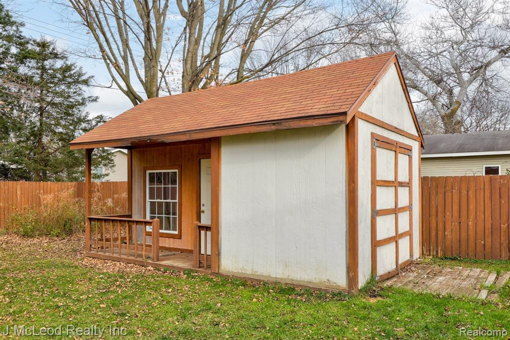 4836 MAIN Street, Millington, MI 48746 — Photo 26