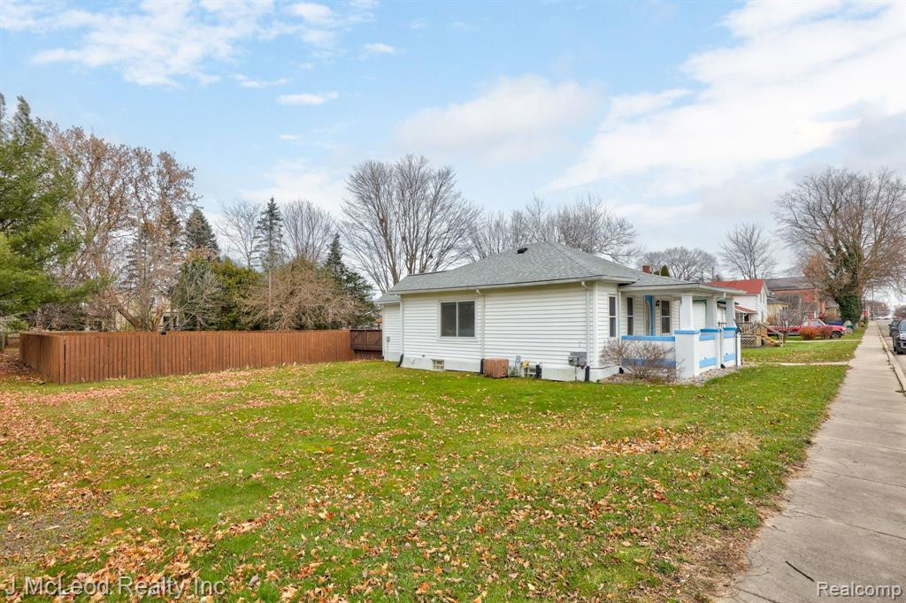 4836 MAIN Street, Millington, MI 48746 — Photo 29