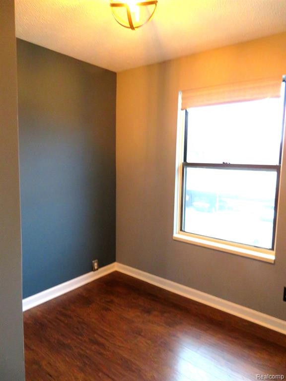 61173 GREENWOOD Drive, South Lyon, MI 48178 — Photo 6