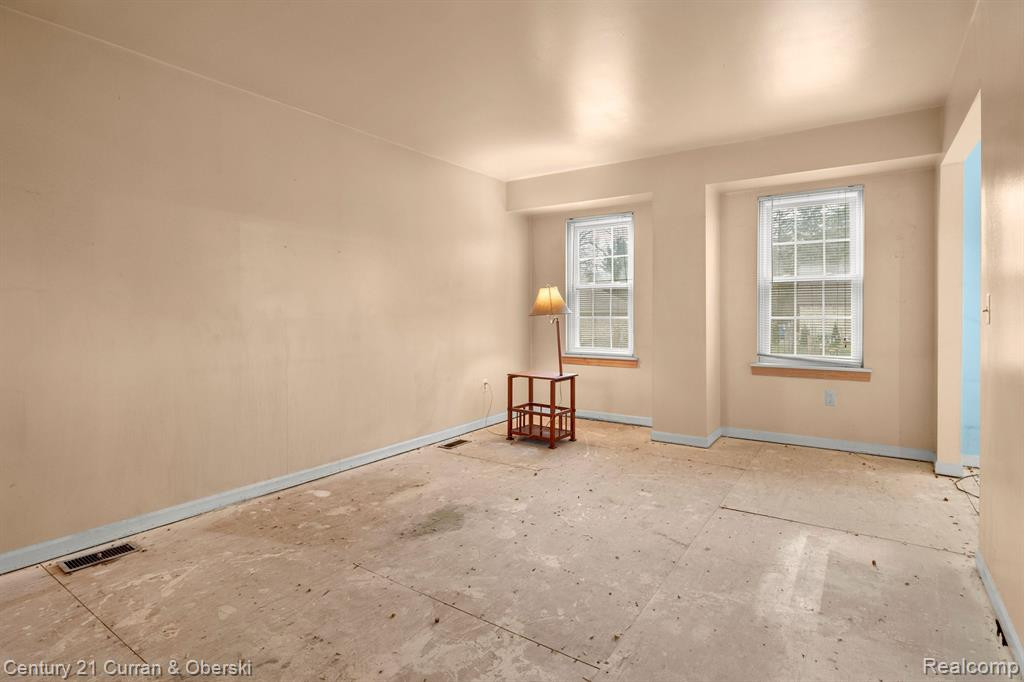 7311 S KINGSTON, Westland, MI — Photo 4