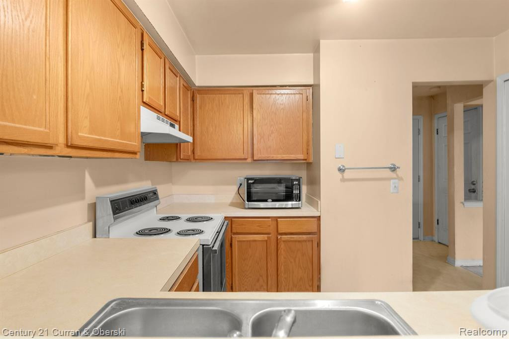 7311 S KINGSTON, Westland, MI — Photo 12