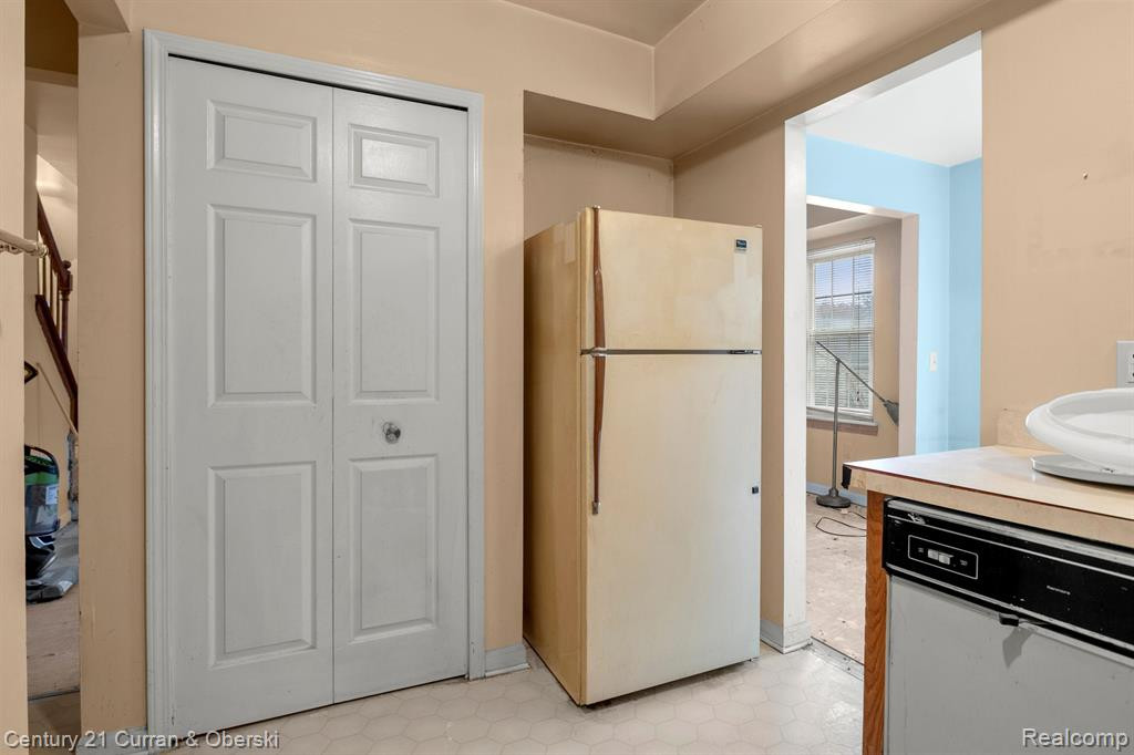 7311 S KINGSTON, Westland, MI — Photo 15