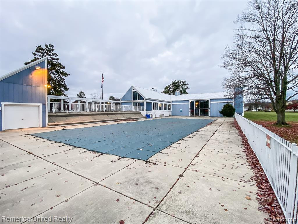 42198 ROSCOMMON Street, Northville, MI 48167 — Photo 47