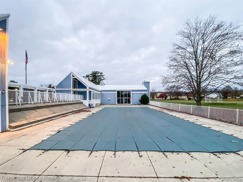 42198 ROSCOMMON Street, Northville, MI 48167 — Photo 48