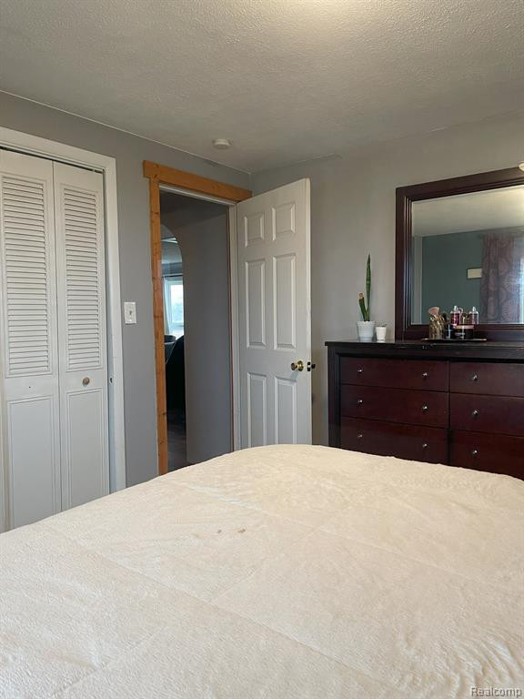 5006 HARRIS Road, Grant, MI 48032 — Photo 19