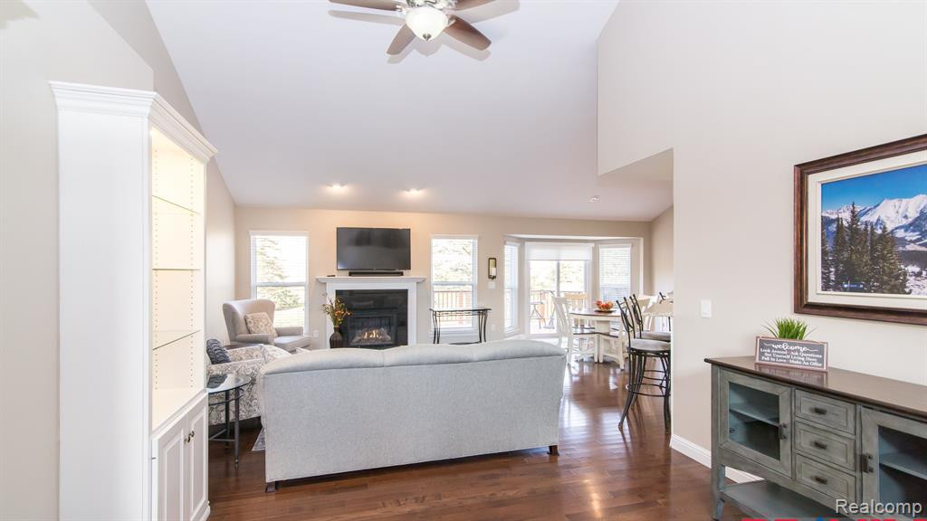 1195 ANDOVER Circle, Commerce Twp, MI 48390 — Photo 14
