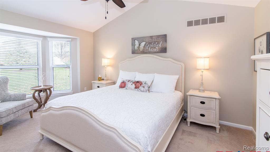 1195 ANDOVER Circle, Commerce Twp, MI 48390 — Photo 28