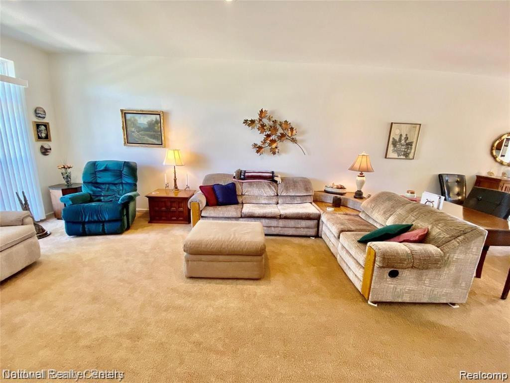 11104 EGRET Lane, Walled Lake, MI 48390 — Photo 5