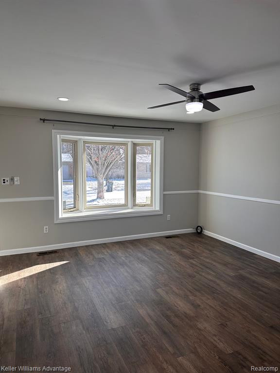 8473 FORREST Drive, Canton, MI 48187 — Photo 12