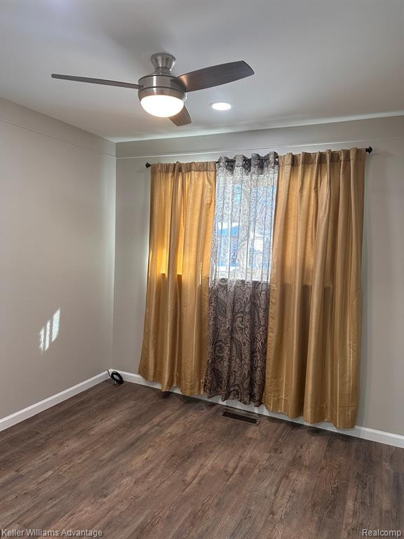 8473 FORREST Drive, Canton, MI 48187 — Photo 18