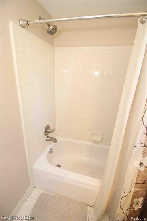 3264 RIVER MEADOW Circle, Canton, MI 48188 — Photo 23