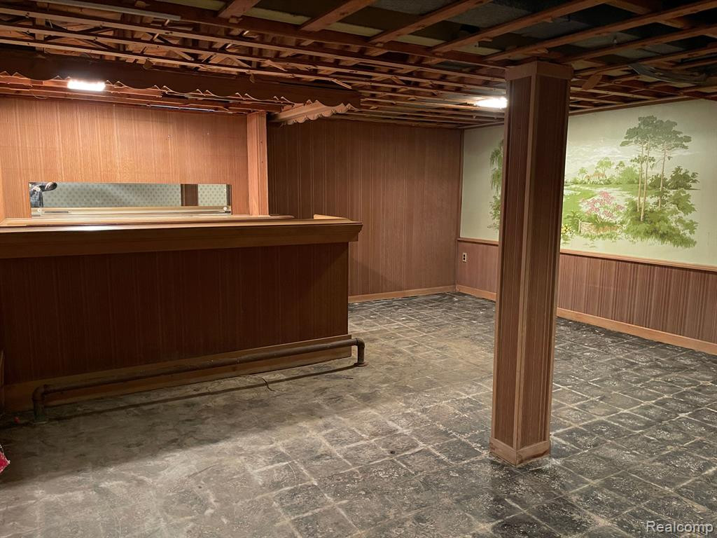 8038 RIVERDALE Street, Dearborn Heights, MI 48127 — Photo 18