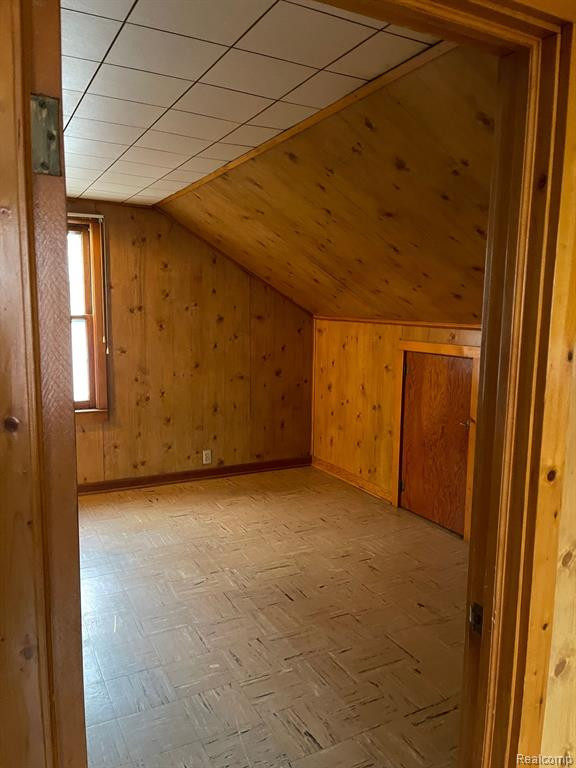 8038 RIVERDALE Street, Dearborn Heights, MI 48127 — Photo 27
