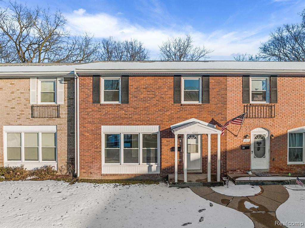 13311 LAKE POINT Boulevard, Van Buren, MI 48111 — Photo 2