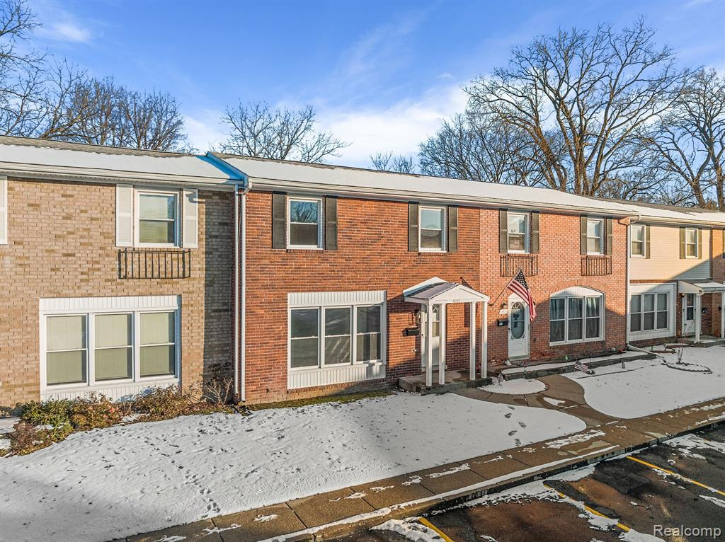 13311 LAKE POINT Boulevard, Van Buren, MI 48111 — Photo 3