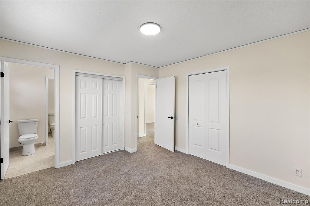 13311 LAKE POINT Boulevard, Van Buren, MI 48111 — Photo 40