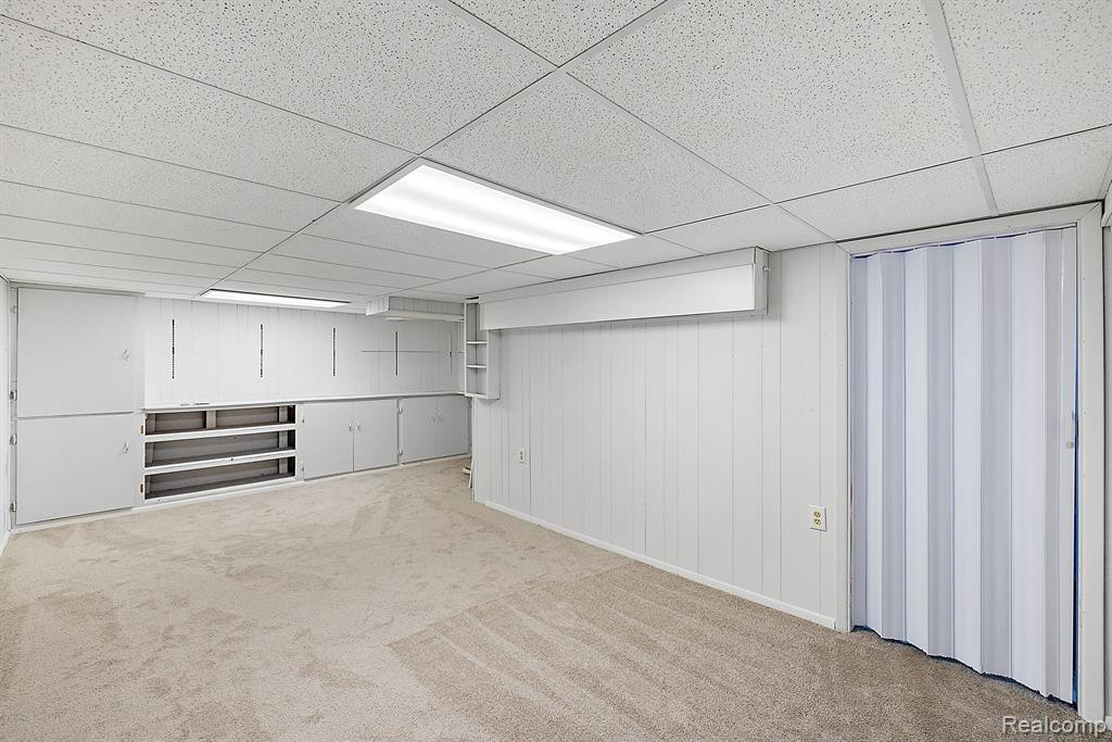 13311 LAKE POINT Boulevard, Van Buren, MI 48111 — Photo 47
