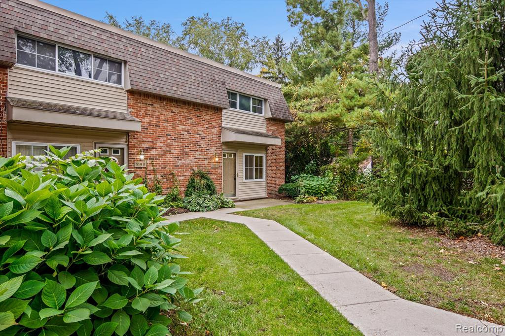 519 LONGSHORE Drive, A, Ann Arbor, MI 48105 — Photo 6