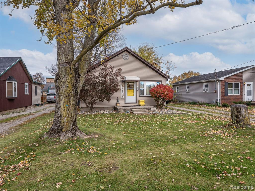 457 RAISIN Street, Deerfield, MI 49238 — Photo 16